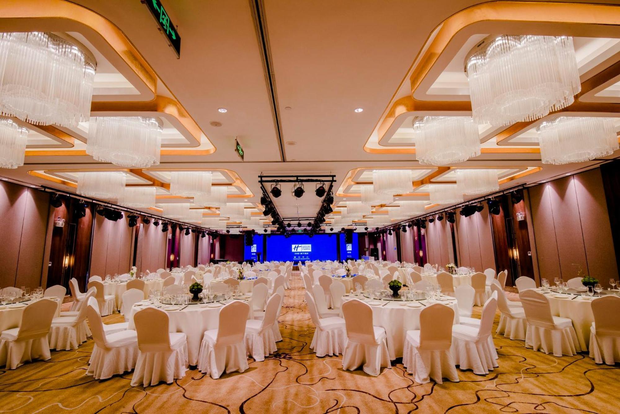 Holiday Inn Express Yinchuan Downtown By Ihg Esterno foto